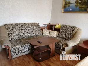 1-к квартира, посуточно, 38м2, 4/9 этаж