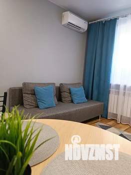 Студия квартира, посуточно, 30м2, 5/25 этаж