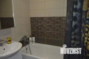 1-к квартира, посуточно, 42м2, 1/1 этаж