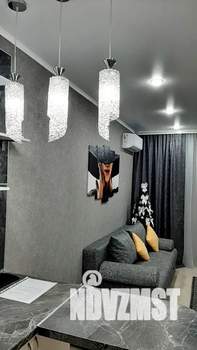 2-к квартира, посуточно, 45м2, 3/25 этаж