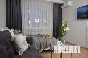 1-к квартира, посуточно, 40м2, 4/10 этаж
