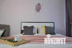 1-к квартира, посуточно, 50м2, 13/25 этаж