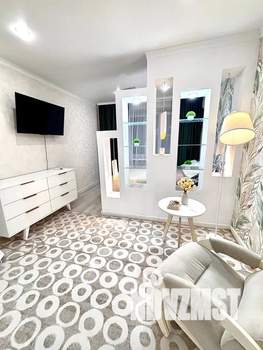 1-к квартира, посуточно, 36м2, 4/5 этаж