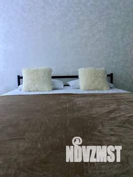 1-к квартира, посуточно, 43м2, 2/22 этаж
