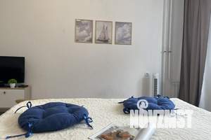 1-к квартира, посуточно, 37м2, 8/19 этаж