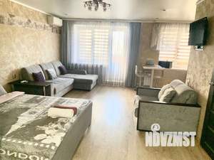 1-к квартира, посуточно, 33м2, 1/1 этаж