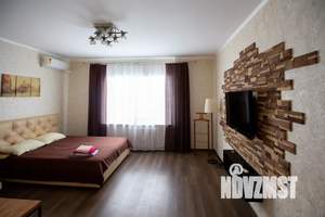 1-к квартира, посуточно, 45м2, 4/10 этаж