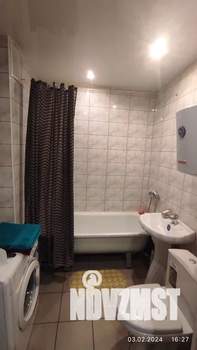 Студия квартира, посуточно, 34м2, 7/25 этаж