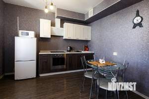 1-к квартира, посуточно, 43м2, 1/1 этаж