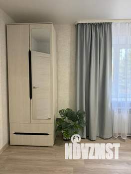 2-к квартира, посуточно, 40м2, 1/5 этаж