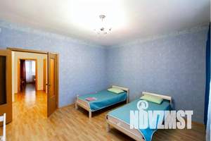 2-к квартира, посуточно, 70м2, 6/10 этаж