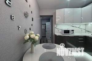 1-к квартира, посуточно, 40м2, 2/19 этаж