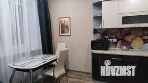 Студия квартира, посуточно, 48м2, 2/5 этаж