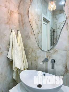 1-к квартира, посуточно, 55м2, 1/1 этаж