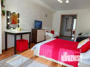 1-к квартира, посуточно, 47м2, 1/1 этаж