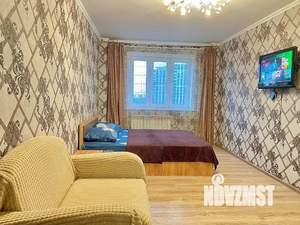 1-к квартира, посуточно, 40м2, 8/13 этаж