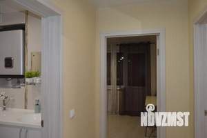 1-к квартира, посуточно, 38м2, 1/1 этаж