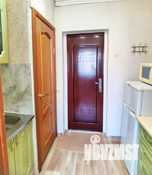 Студия квартира, посуточно, 14м2, 4/5 этаж