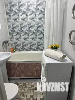 2-к квартира, посуточно, 44м2, 5/5 этаж