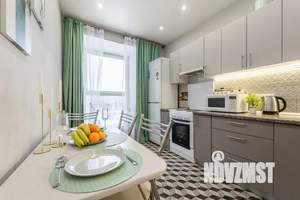 1-к квартира, посуточно, 38м2, 4/13 этаж