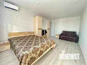 1-к квартира, посуточно, 40м2, 9/18 этаж