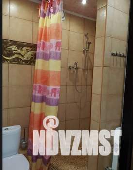 1-к квартира, посуточно, 49м2, 1/1 этаж