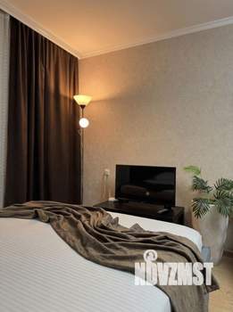 1-к квартира, посуточно, 38м2, 7/10 этаж