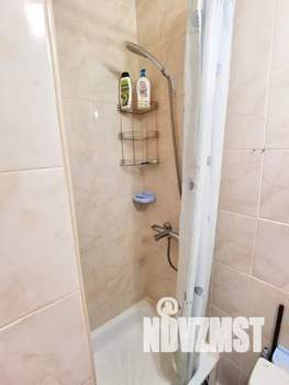 Студия квартира, посуточно, 14м2, 4/5 этаж