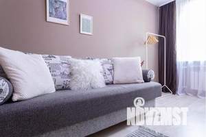 2-к квартира, посуточно, 45м2, 3/4 этаж