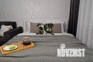 1-к квартира, посуточно, 40м2, 4/10 этаж