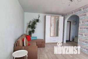 1-к квартира, посуточно, 40м2, 3/17 этаж