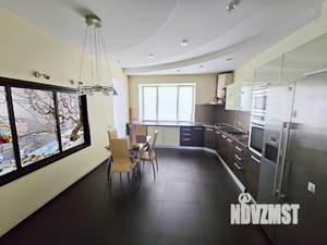 3-к квартира, на длительный срок, 120м2, 7/7 этаж