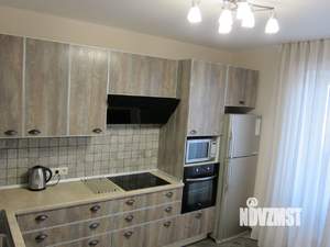 1-к квартира, посуточно, 50м2, 4/9 этаж