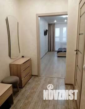 Студия квартира, посуточно, 30м2, 14/25 этаж