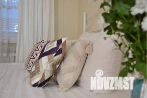 1-к квартира, посуточно, 40м2, 13/22 этаж