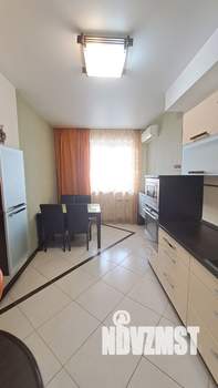 3-к квартира, на длительный срок, 100м2, 4/10 этаж