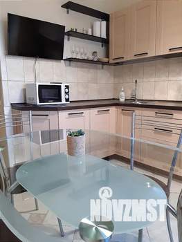 1-к квартира, посуточно, 40м2, 4/14 этаж