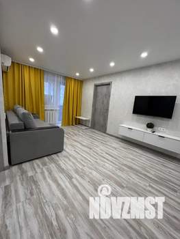 3-к квартира, посуточно, 45м2, 3/5 этаж