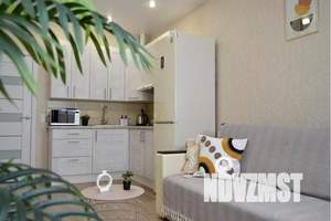 2-к квартира, посуточно, 40м2, 10/22 этаж