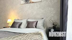 Студия квартира, посуточно, 35м2, 5/19 этаж