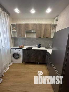 1-к квартира, посуточно, 37м2, 1/1 этаж