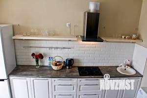 Студия квартира, посуточно, 36м2, 2/13 этаж