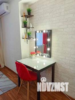 1-к квартира, посуточно, 50м2, 1/1 этаж