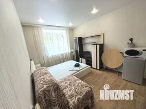 Студия квартира, посуточно, 17м2, 2/9 этаж
