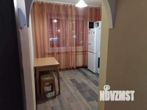 1-к квартира, посуточно, 32м2, 4/18 этаж