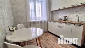 1-к квартира, посуточно, 36м2, 2/16 этаж