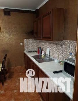 2-к квартира, посуточно, 75м2, 1/1 этаж