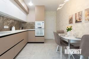 1-к квартира, посуточно, 50м2, 1/1 этаж