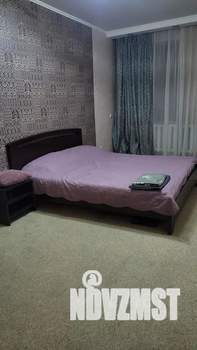 2-к квартира, посуточно, 60м2, 1/10 этаж