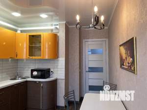 1-к квартира, посуточно, 46м2, 1/1 этаж